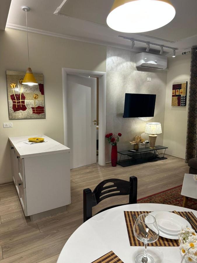 Apartment Center Luxury Orange 9a *